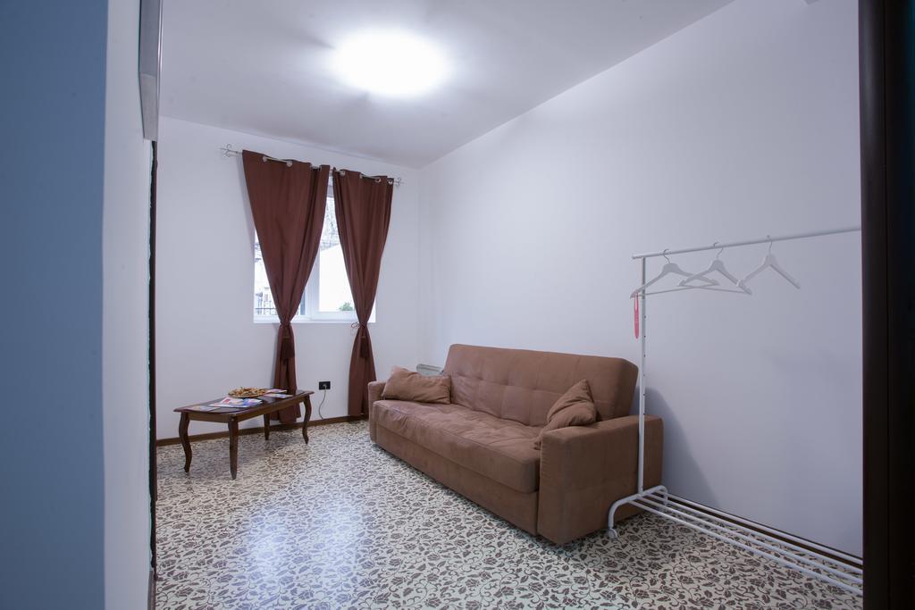 La Vila Maria Boekarest Buitenkant foto